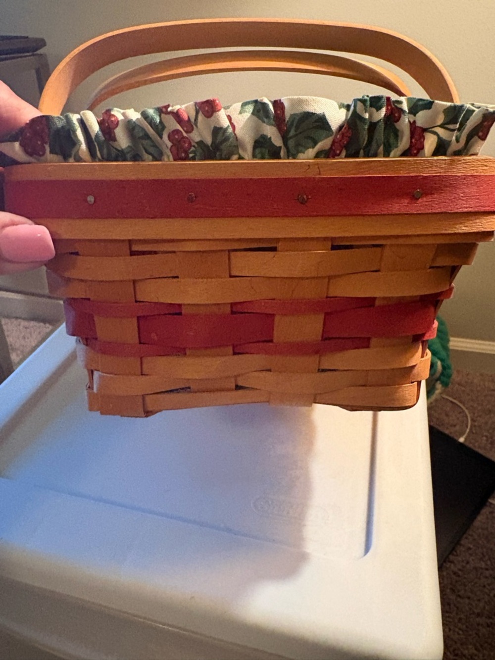 Longaberger Red and Natural Holiday Cheer Basket with Wood Handles - Picture 3 of 7